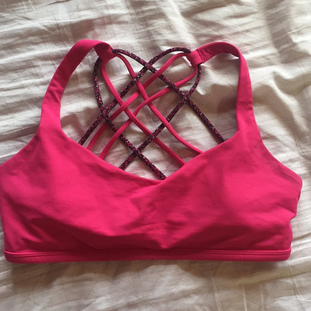 Lululemon free to be sports bra size 10
